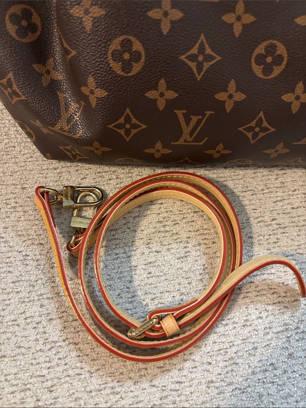 *Fashion* Handbag in Brown with Vachetta Leather - Picture 13 of 17